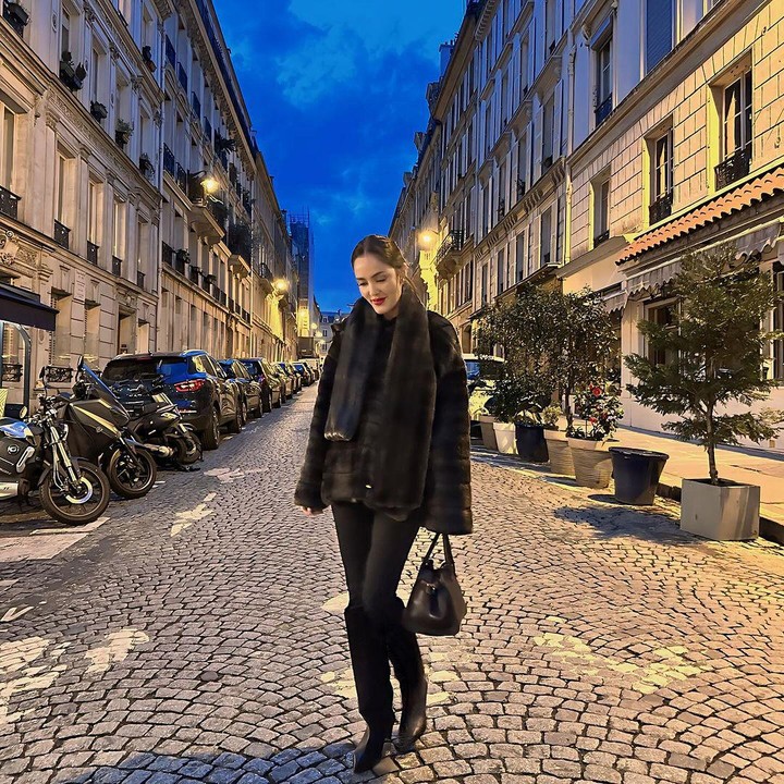 <p>Perjalanan ke Prancis ini tak sekadar untuk berlibur, Cathy Sharon yang memiliki keturunan Prancis ternyata sedang pulang kampung. (Foto: Instagram @cathysharon)</p>