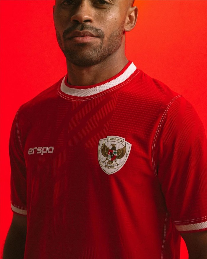 Jersey Timnas Indonesia produksi Erspo.