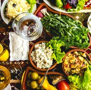 Mengenal Diet Mediterania yang Bisa Bikin Umur Panjang