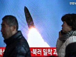 Korut Tembakkan Rudal Balistik saat Menlu AS Kunjungi Seoul