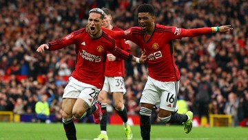 Kabar Sport CNN Terbaru : Peluang Akhir Bahagia MU dan Antony yang Pisah Jalan di Musim Ini