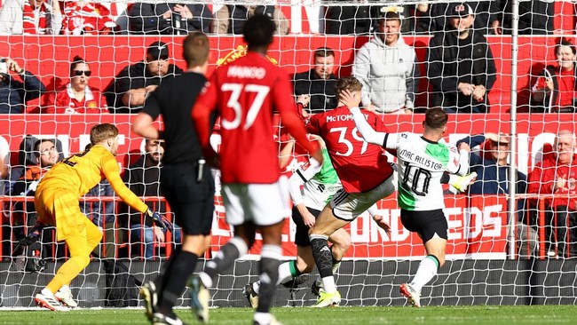 Pertempuran Penting di Old Trafford: MU dan Liverpool Bergulat dengan Absennya Pemain Kunci