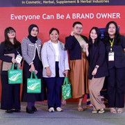 The Rising 2024: Memajukan Bisnis Kecantikan dengan Analisis Data, Tren, dan Strategi