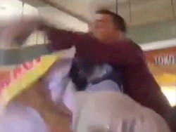 Viral Spanduk Emak-emak Dirampas di Labuhanbatu, Paspampres: Bukan Anggota!