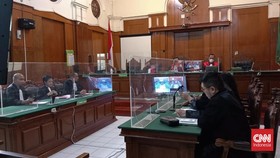 3 Hakim yang Vonis Bebas Ronald Tannur Datangi PT Surabaya