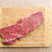 Nggak Punya Presto di Rumah, Lakukan 6 Cara Ini untuk Mengempukkan Daging Lebaran