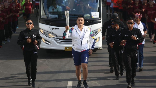 Donny Kesuma merupakan salah satu atlet yang menorehkan sejarah bersama timnas softball Indonesia.