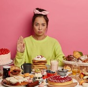 Hindari Makan Berlebihan! Berikut 4 Cara Menghentikan Kebiasaan Overeating