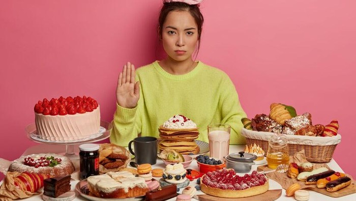 Hindari Makan Berlebihan! Berikut 4 Cara Menghentikan Kebiasaan Overeating
