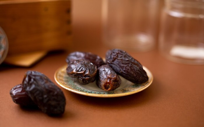 4 Khasiat Makan Kurma Harus Ganjil, Ada Penelitiannya!