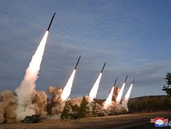 Korut Tembakkan Artileri dalam Latihan Militer