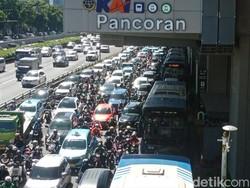 Wajah Kemacetan Pancoran yang Bagai Makanan Sehari-hari