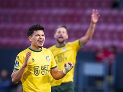Ragnar Oratmangoen Starter, Fortuna Sittard Dibungkam FC Twente