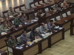 Komisi XI Cecar soal Makan Siang Gratis, Sri Mulyani Bilang Begini