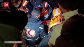 VIDEO: Jenazah Bocah di Antara Puing Gaza usai Serangan Israel