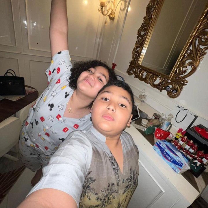 <p>Penyanyi cantik Krisdayanti menikah dengan Raul Lemos pada tahun 2011, Bunda. Dari pernikahan ini, keduanya pun dikaruniai dua orang anak. (Foto: Instagram: @amora_lemos05)</p>