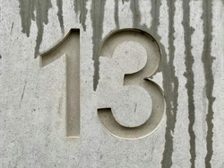 Angka 13 Kerap Dianggap Sial, Ternyata Ini Asal Usulnya