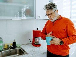 Ini 4 Penyebab Sakit Perut Setelah Minum Kopi Pagi Hari