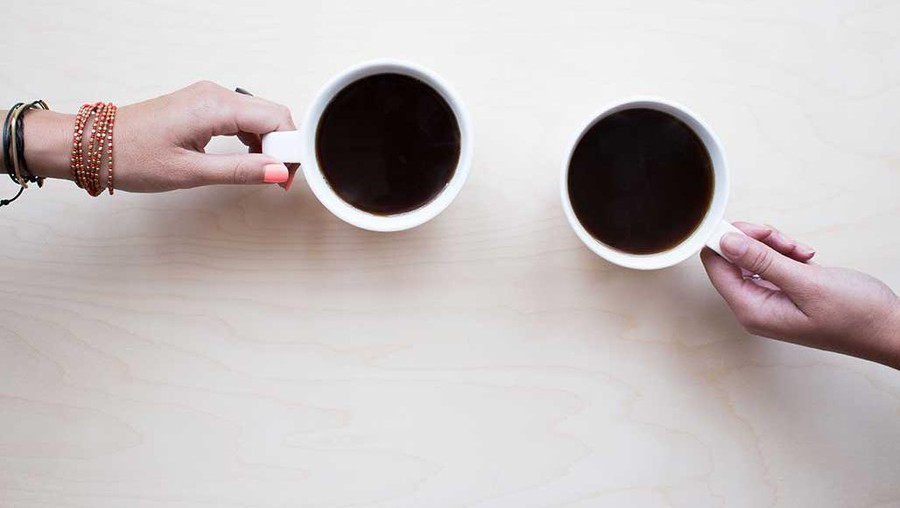 Ini 4 Penyebab Sakit Perut Setelah Minum Kopi Pagi Hari
