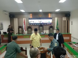 Pimpinan Ponpes Al-Zaytun Panji Gumilang Divonis 1 Tahun Penjara