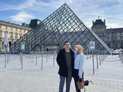 5 Potret Adelia dan Pasha Ungu Liburan sambil Menjalankan Puasa di Paris
