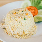 Bikin Garlic Butter Rice Praktis Hanya Modal Rice Cooker, Catat Resepnya Buat Sahur Nanti!