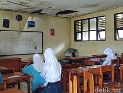 Miris! SIswa SMPN 1 Jampang Tak Nyaman Belajar gegara Kelas Rusak
