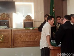 Terbukti Untungkan Paslon di Pilpres, Anggota KPU Wonosobo Didenda Rp 10 Juta