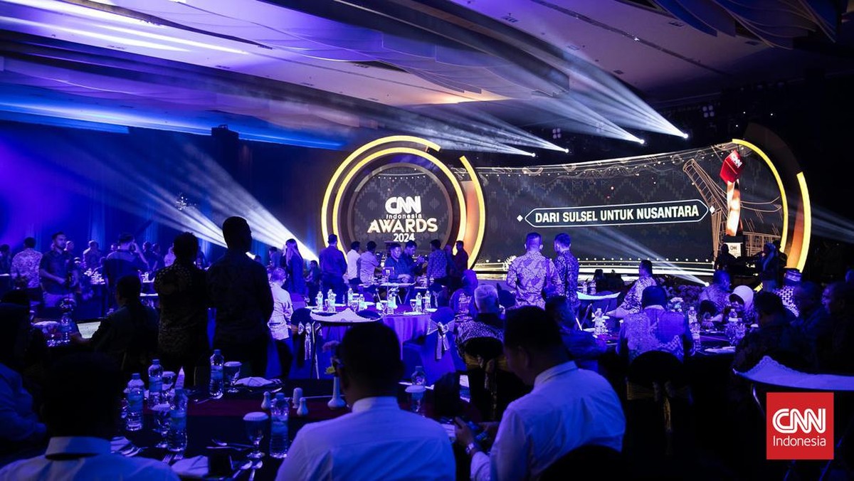 FOTO: CNN Indonesia Awards Perdana, dari Sulsel untuk Nusantara