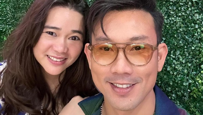 Denny Sumargo dan Olivia Allan