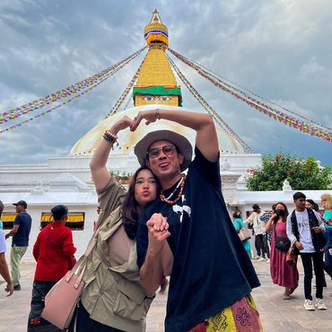 Reaksi Ortu Saat Tahu Istri Denny Sumargo Hamil Setelah 3 Kali Keguguran