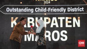 Pemkab Maros Sabet Penghargaan Outstanding Child Friendly Distric