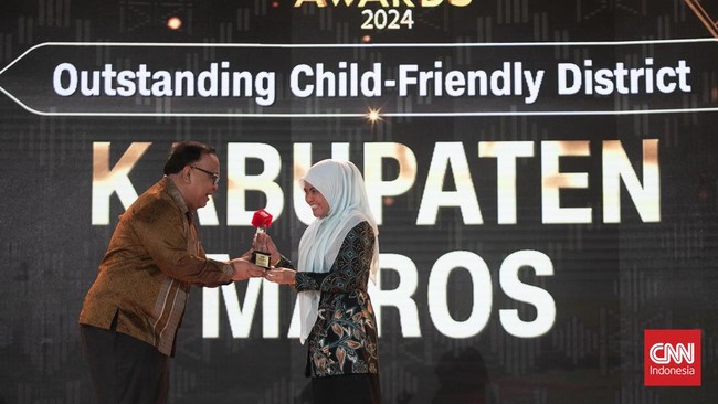 Pemerintah Kabupaten Maros meraih penghargaan pada kategori Most Child Friendly Distric di CNN Awards 2024.