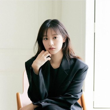 Kim Ji Won Dapat Tawaran Bintangi Drama Detektif Baru