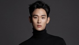 Kerja Keras dan Ujian Profesionalitas Kim Soo-hyun dalam Eyes On You