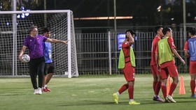 Troussier Marah-marah di Latihan Jelang Vietnam vs Indonesia