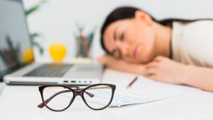 Mudah Ngantuk Saat Puasa? Ini Penyebab dan Solusinya