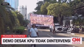 VIDEO: Demo Desak KPU Tidak Diintervensi