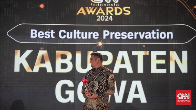 Pemerintah Kabupaten Gowa meraih penghargaan dalam kategori Best Culture Preservation di CNN Indonesia Awards 2024.