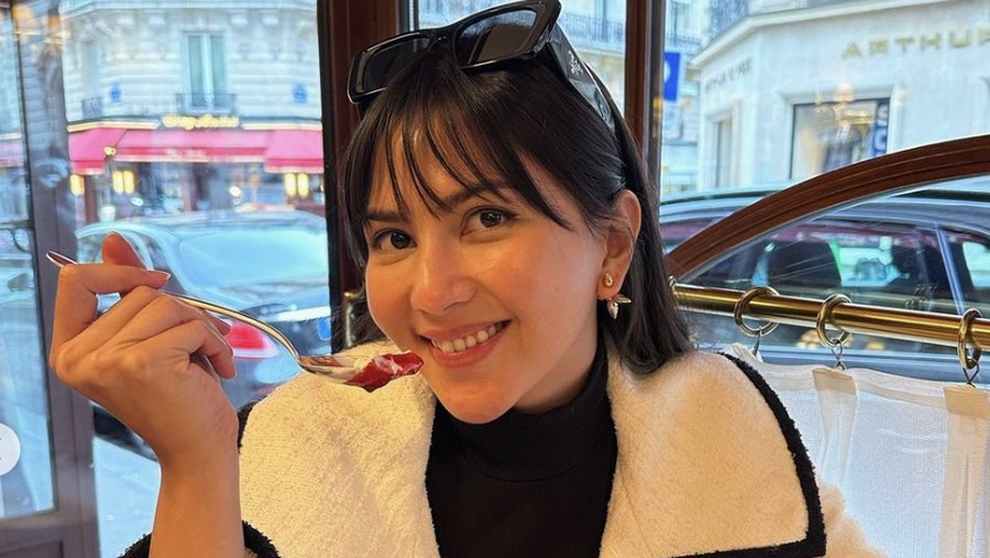 Sebelum Melahirkan, Jessica Mila Asyik Kulineran di Paris