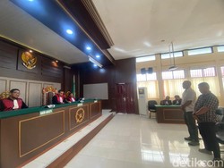 2 Petugas Pemilu di Sorong Keliru Beri Undangan Pemilih Divonis 4 Bulan Bui