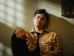 Alvin Mayhard Lapian Debut Single Lewat Masa Laluku