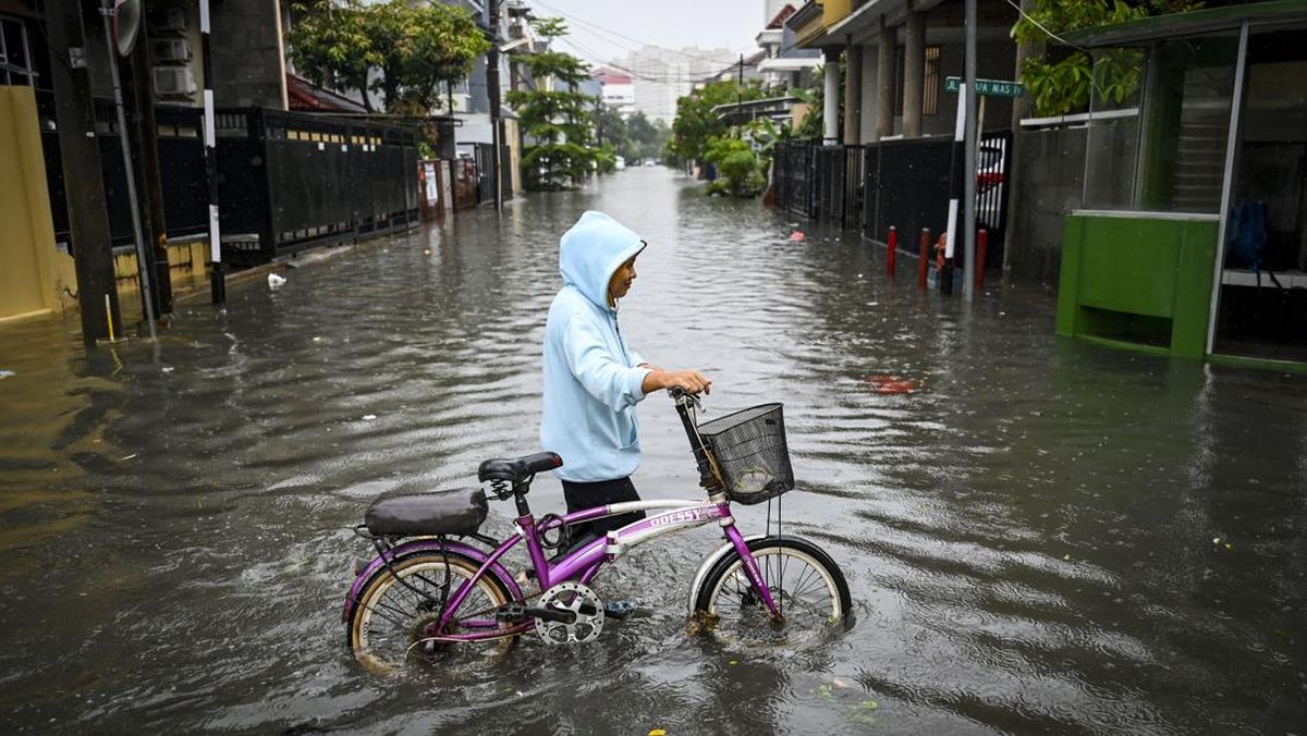 Waspada Potensi Hujan Lebat di Banten Imbas Sirkulasi Siklonik