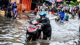 Siklon Tropis Neville Menguat, Pakar Prediksi Banjir Jakarta Jilid II