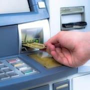 Struk ATM yang Dibuang Sembarangan Apa Bisa Disalahgunakan? Ini Jawabannya...