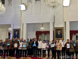 Jokowi-Maruf Amin hingga Menteri Kabinet Unjuk Bukti Lapor SPT