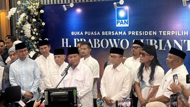Ketua Umum PAN Zulkifli Hasan menyebut banyak kadernya yang kompeten untuk jadi menteri di pemerintahan mendatang.