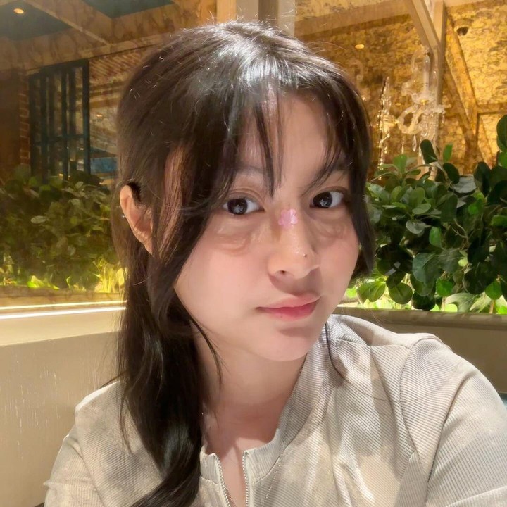 <p>Banyak netizen yang memuji kecantikan Nasha yang sangat natural ini, Bunda. Bahkan ada yang meminta Nasha untuk terjun ke dunia akting. (Foto: Instagram: @nasha.anayaa)</p>