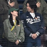 Potret Selebriti Korea Saat Hadir di 2024 MLB Seoul Series, Banyak Pasangan yang 'Kencan'!