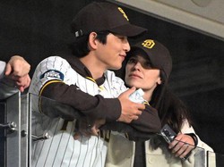 Song Joong Ki Bersiap Sambut Anak Kedua